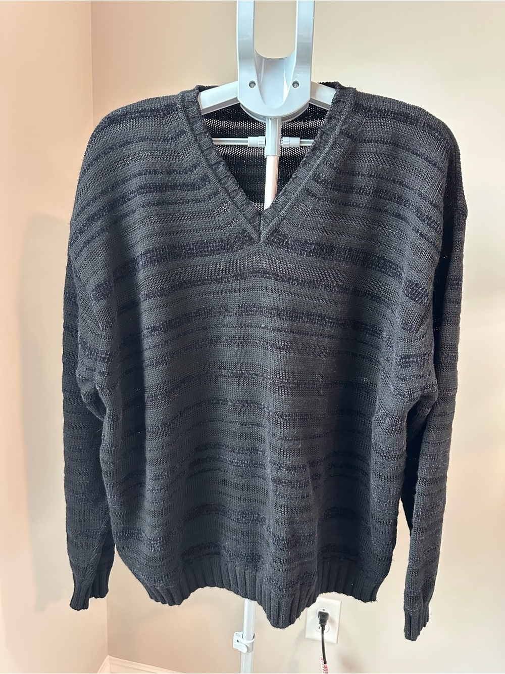 Canali Italy Black V-Neck Sweater Mens XL Wool Blend Striped Knit GUC Luxury